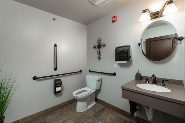 2705 Rabbitbrush Dr, Farmington, NM 87402